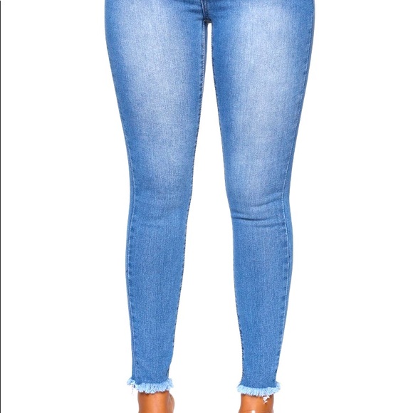 Ripped Ankle Jeans - Picture 2 of 4